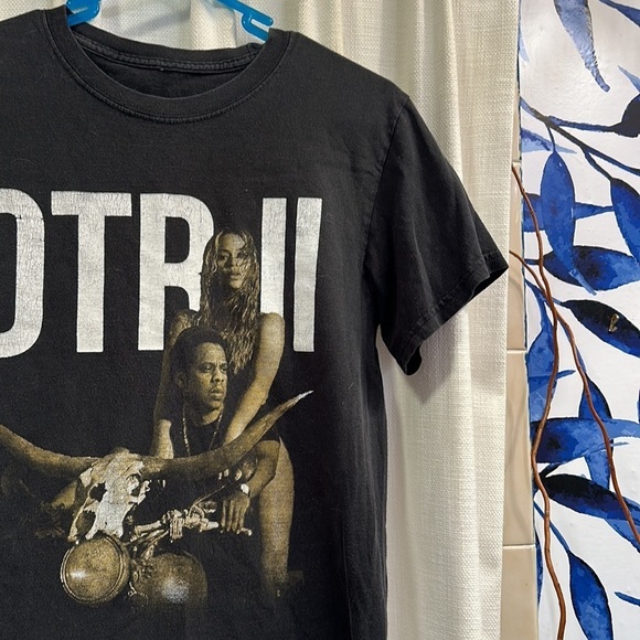 Beyonce Jay-Z OTR II 2018 Tour Rap R&B Concert Merch Black Graphic T-Shirt - Picture 3 of 6